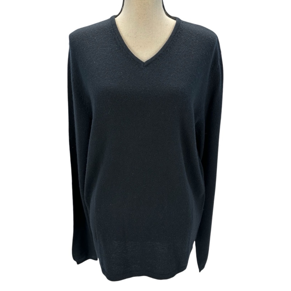 Bench Long Sleeve V-Neck Wool Cashmere Blend Sweater - Black - size Medium